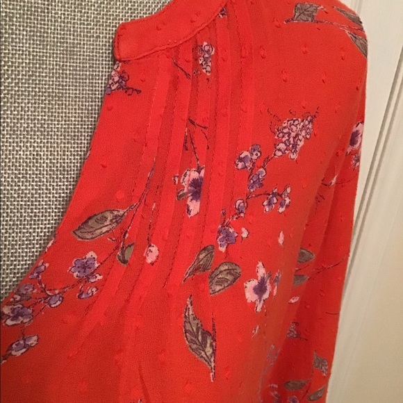 GAP top - Picture 4 of 5